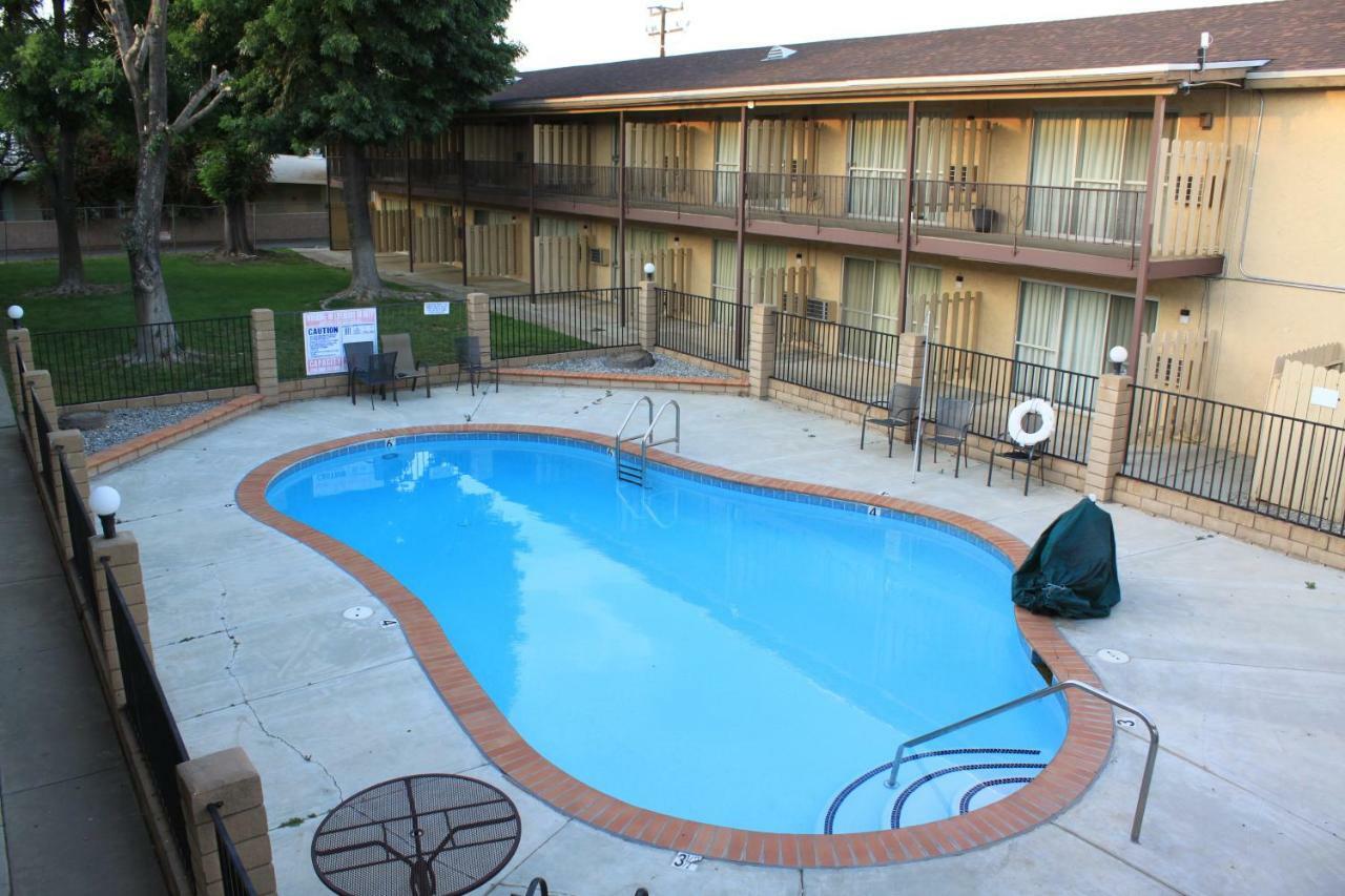 Menifee Inn 外观 照片