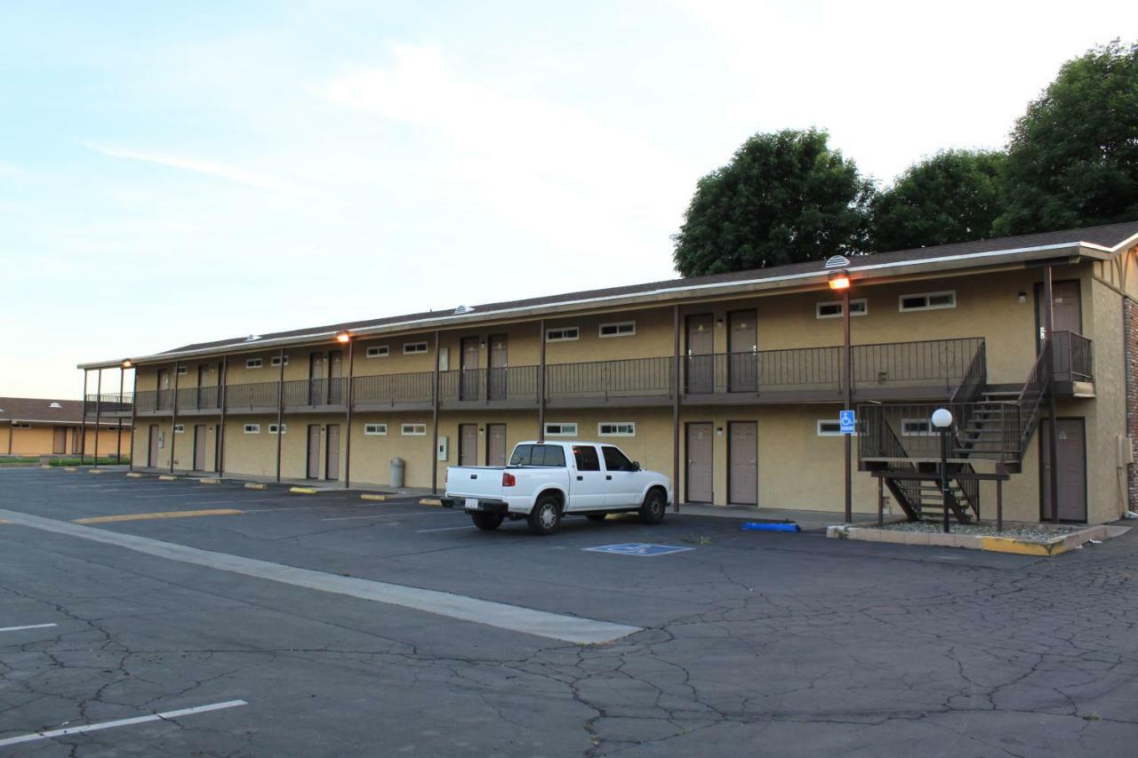 Menifee Inn 外观 照片